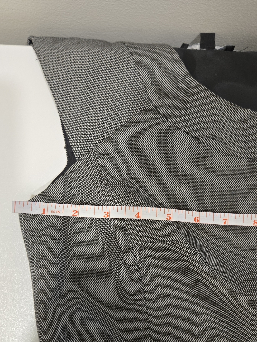 Jones New York Gray Blazer Professional Business Attire - Picture 15 of 16